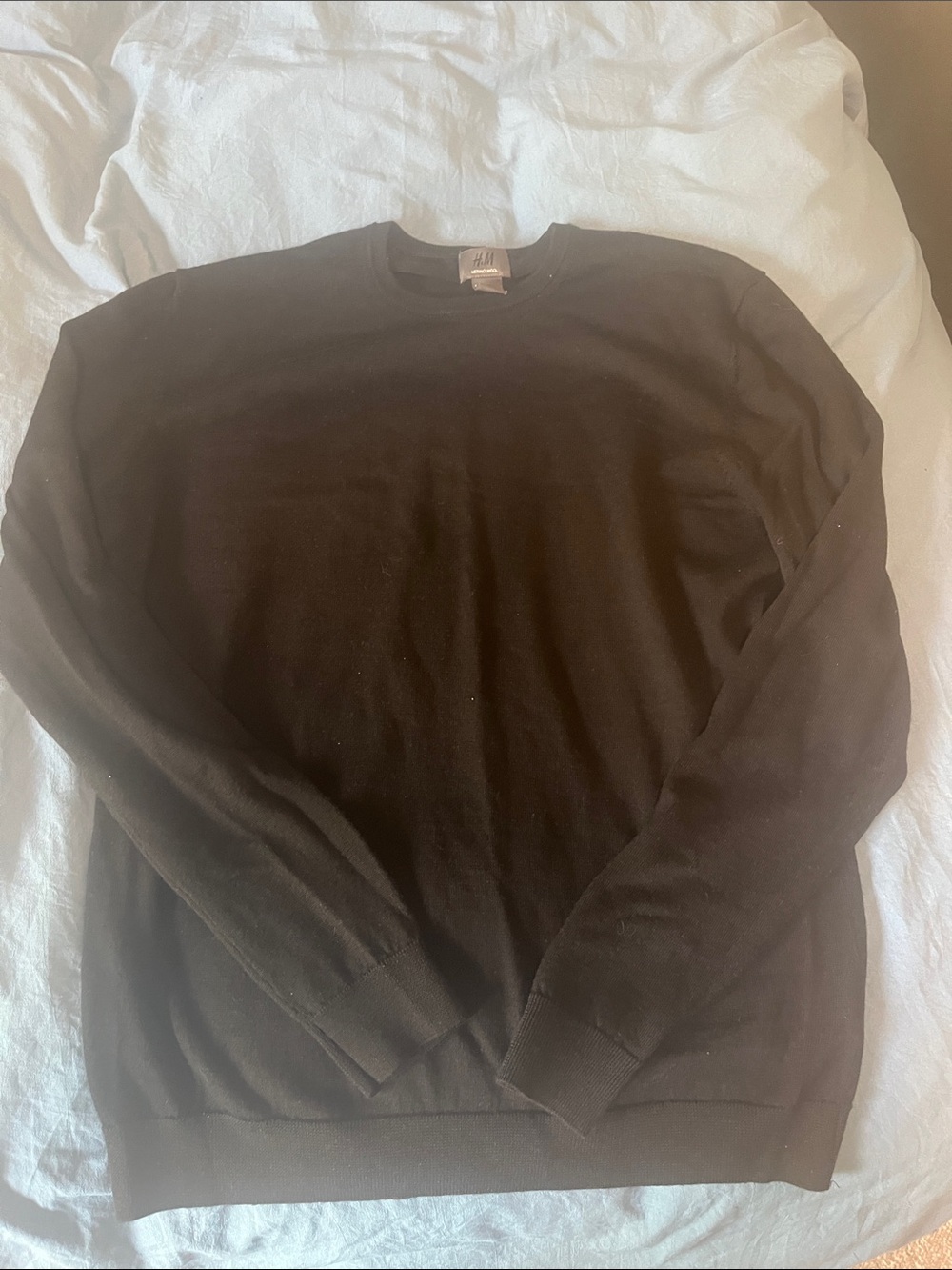H&M Men’s Black Crewneck Pullover Sweater